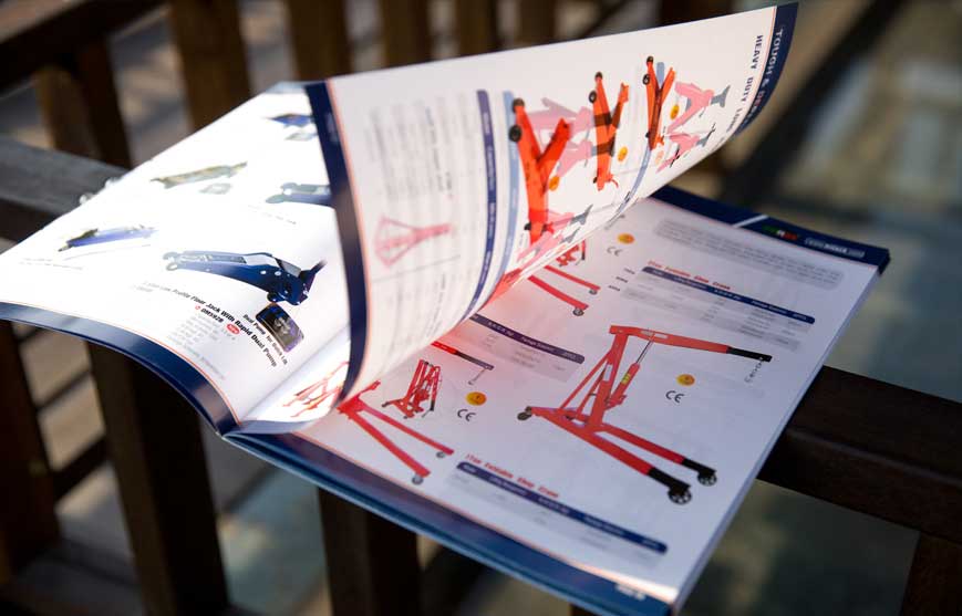 進(jìn)出口公司產(chǎn)品冊(cè)設(shè)計(jì)