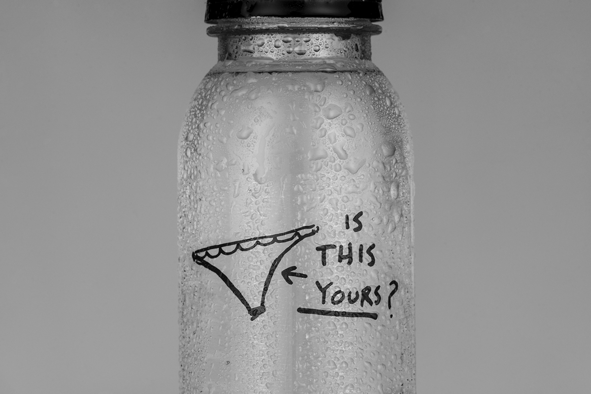 還在為喝酒頭暈而煩惱嗎?全新醒酒飲料產品及其品牌包裝設計。